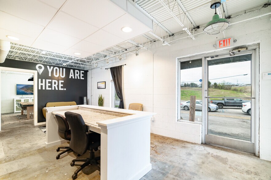 More Photos Of 2017 Ailor Ave, Knoxville Loft Creative Space For Sale