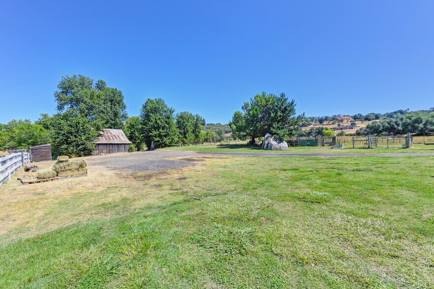 More Photos Of 1200 Gold Hill Rd, Newcastle Land For Sale