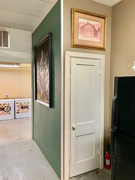 More Photos Of 809 Main Ave, Ralls Storefront Retail Office For Sale