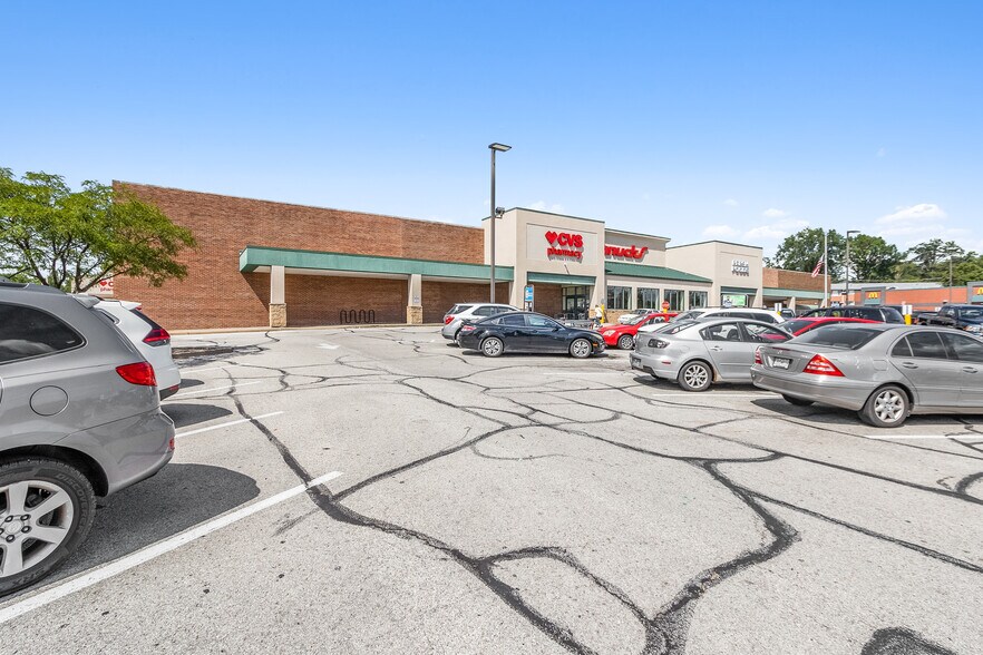 More Photos Of 7450 Hampton Ave, Saint Louis Freestanding For Sale