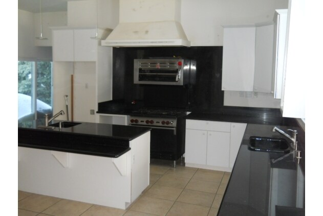 More Photos Of 815 Arrowhead Villa Dr, Crest Hotel For Sale