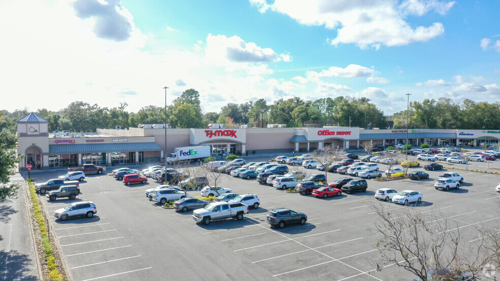 More Photos Of 2703 SW College Rd, Ocala Unknown For Lease