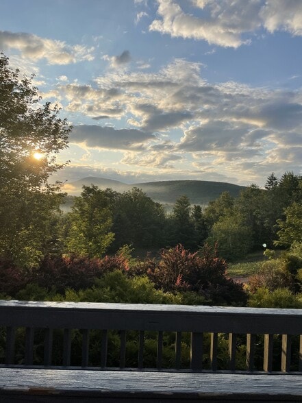 More Photos Of 218 NY-296, Windham Hotel For Sale