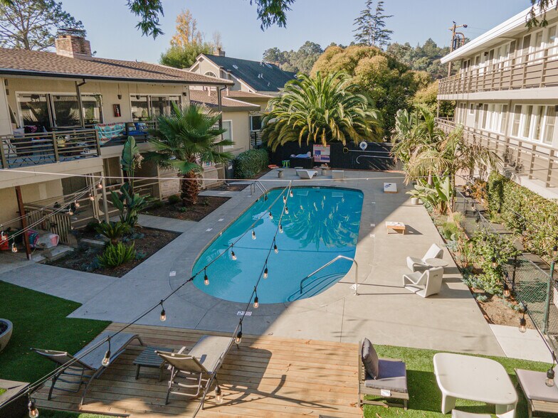 More Photos Of 19 Knoll Ln, Mill Valley Apartments For Sale