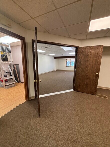 More Photos Of 1201 Grand Ave, Billings Office For Lease