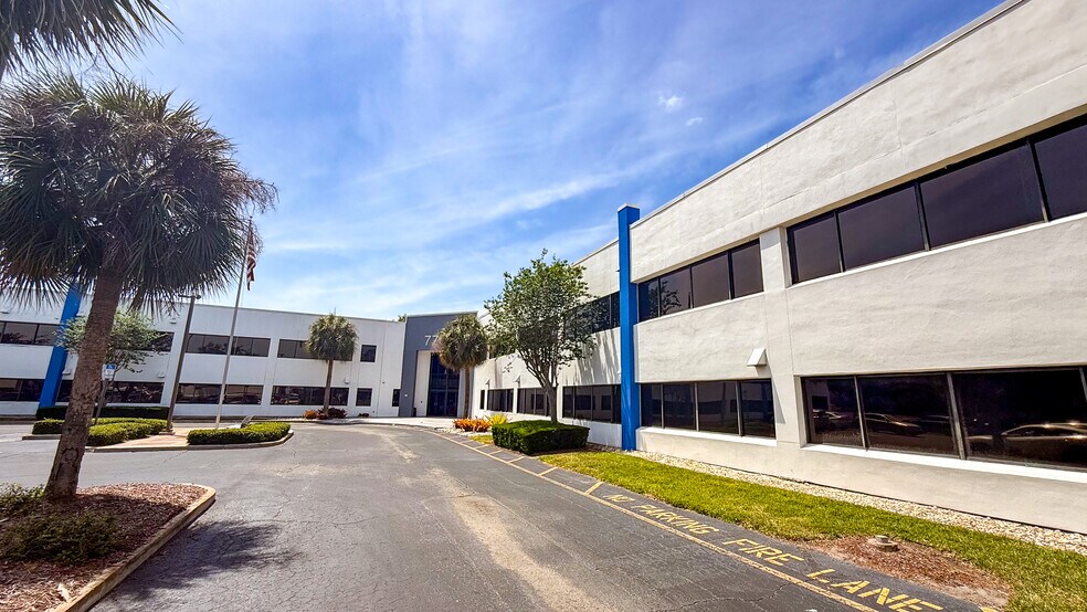 More Photos Of 7600 Southland Blvd, Orlando Unknown For Lease