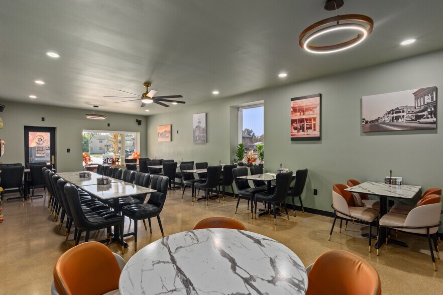 More Photos Of 120 Cumberland St, Greenup General Retail For Sale