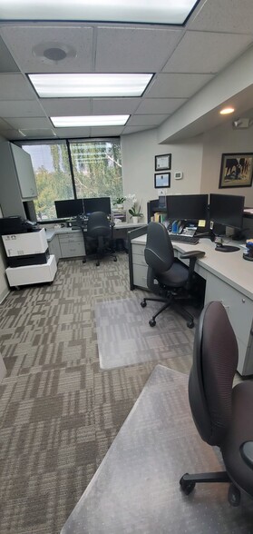 More Photos Of 5220 Neil Rd, Reno Medical For Lease