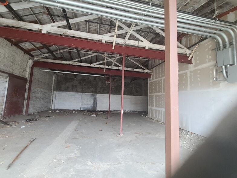 More Photos Of 242 N Sutter St, Stockton Apartments For Sale