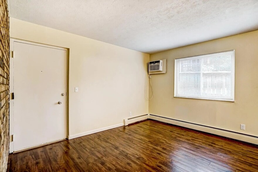 More Photos Of 4326 Hamilton Ave, Cincinnati Apartments For Sale