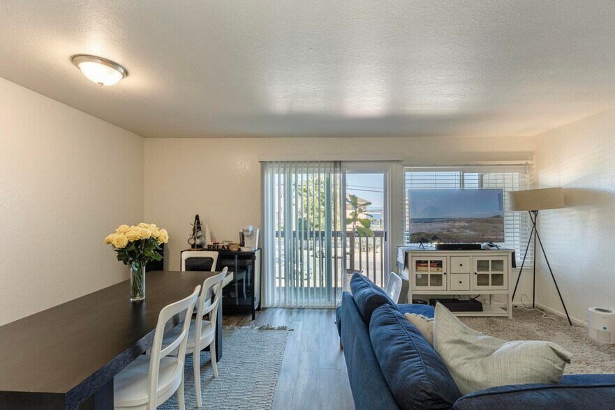 More Photos Of 457 Spencer St, Monterey Apartments For Sale