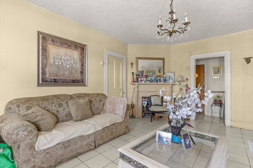 More Photos Of 25 Cedar St, Dobbs Ferry Apartments For Sale