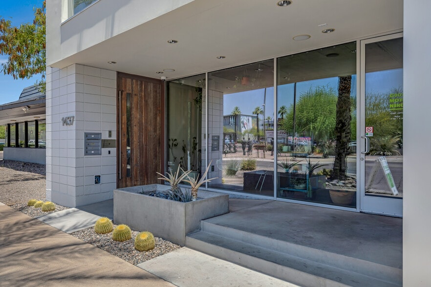 More Photos Of 1437 N 1st St, Phoenix Office For Sale