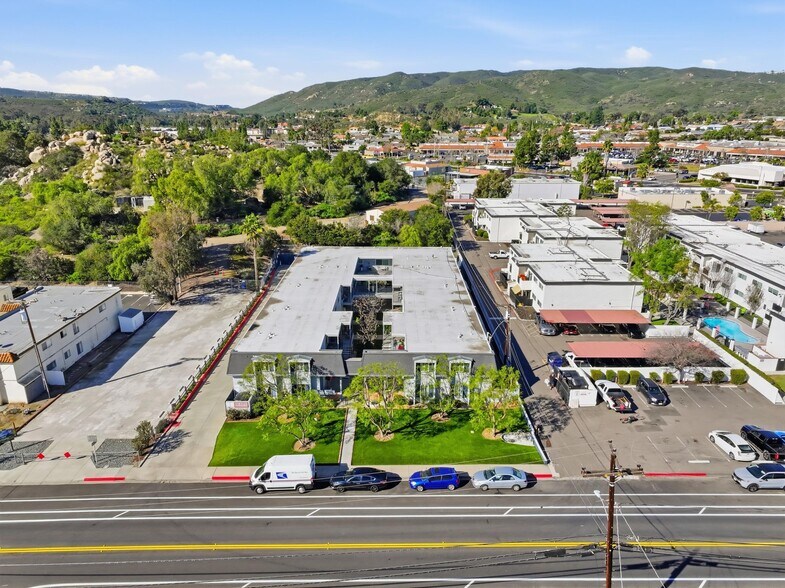 More Photos Of 13112 Carriage Rd, Poway Apartments For Sale