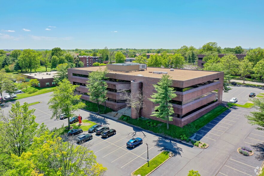 More Photos Of 655 Craig Rd, Creve Coeur Office For Lease