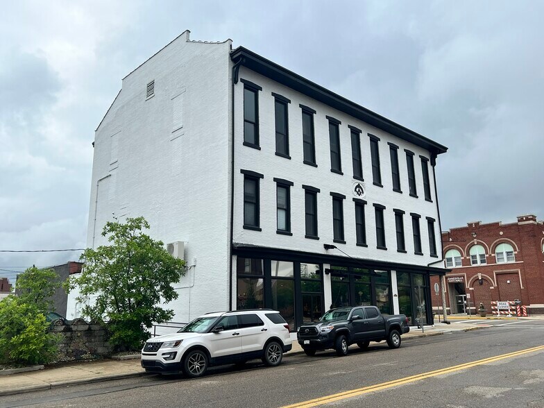 More Photos Of 333 Market St, Zanesville General Retail For Sale