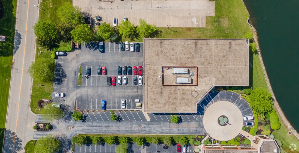 More Photos Of 4755 Lake Forest Dr, Blue Ash Office For Lease