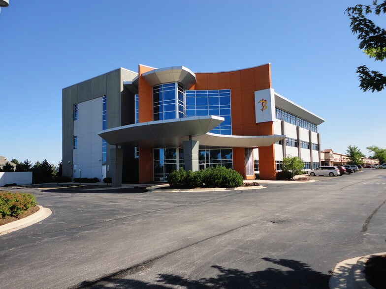 More Photos Of 2124 Ogden Ave, Aurora Medical For Lease