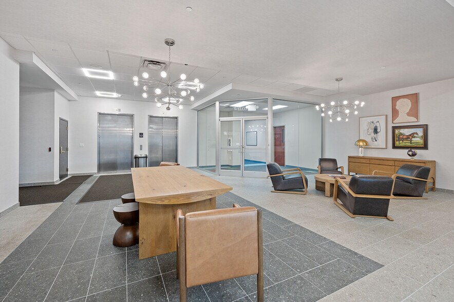 More Photos Of 119 Fairfield Ave, Bellevue Office For Lease