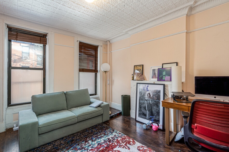 More Photos Of 656 Henry St, Brooklyn Apartments For Sale