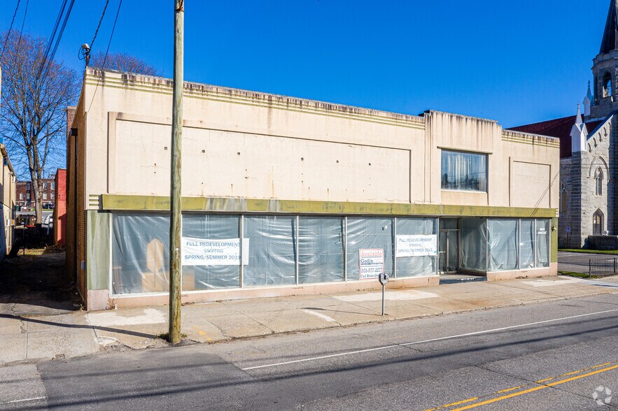 More Photos Of 83 E Main St, Torrington Freestanding For Lease