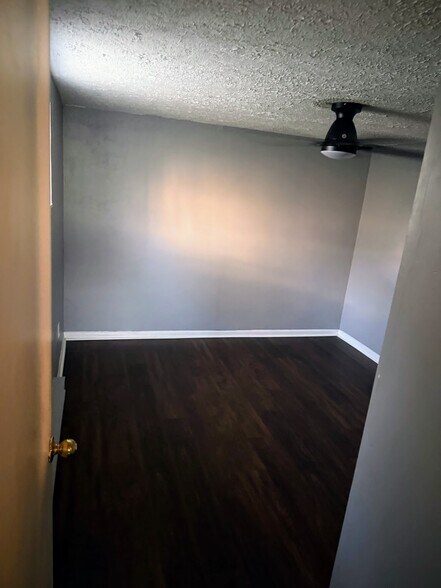 More Photos Of 6605 Hasler Ln, Cincinnati Apartments For Sale