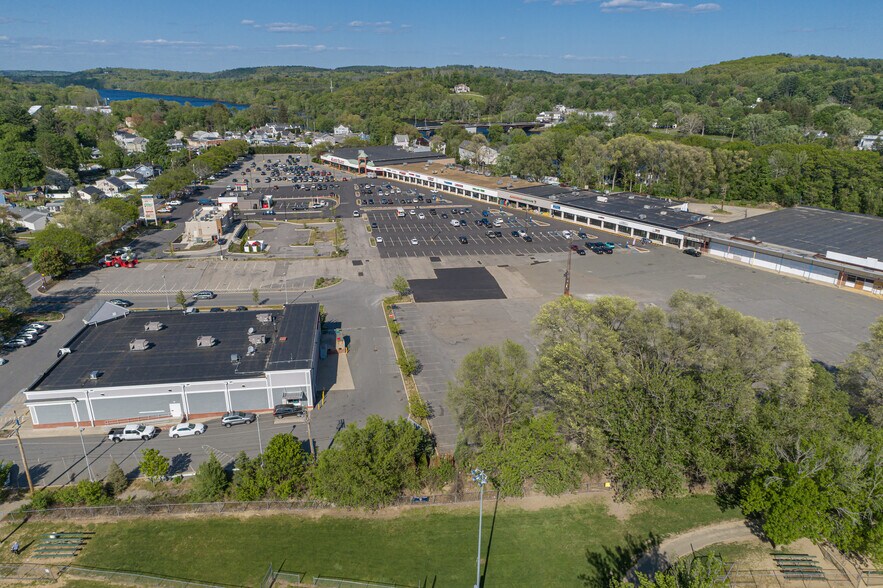 Primary Photo Of 223 Lincoln Ave, Haverhill Land For Lease