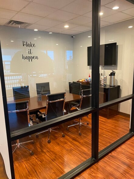 More Photos Of 2200-2202 E Randol Mill Rd, Arlington Warehouse For Lease