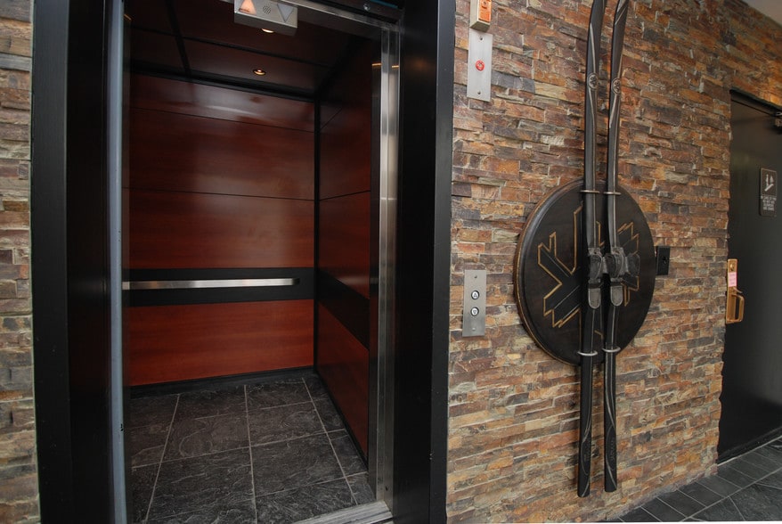 More Photos Of 1910 Prospector Ave, Park City Office For Lease