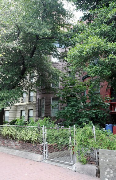 More Photos Of 1115 Massachusetts Ave NW, Washington Office For Lease