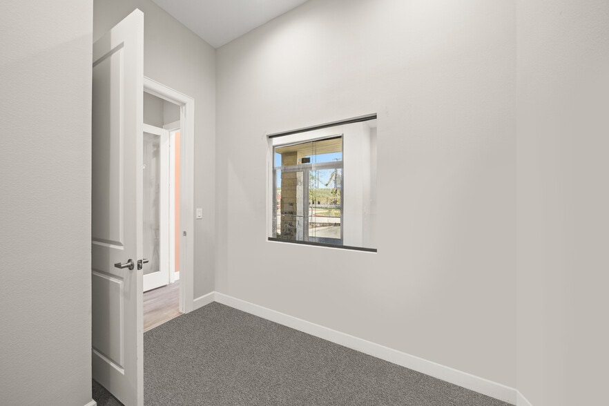 More Photos Of 4220 Cartwright Rd, Missouri City Medical For Sale