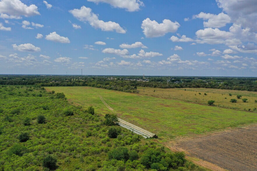 More Photos Of 1210 Darst Road, Beasley Land For Sale