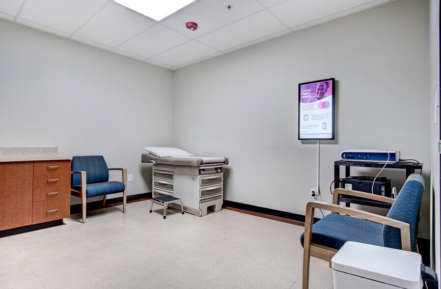 More Photos Of 710 S Central Ave, Glendale Medical For Lease