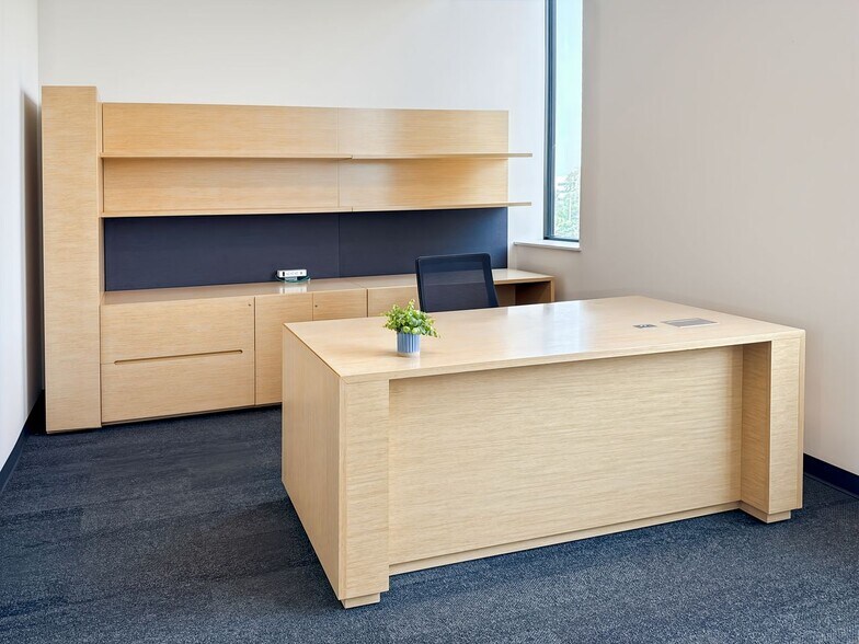 More Photos Of 7800 Discovery Dr, Middleton Coworking Space