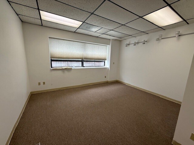 More Photos Of 8 Alton Pl, Brookline Office For Lease