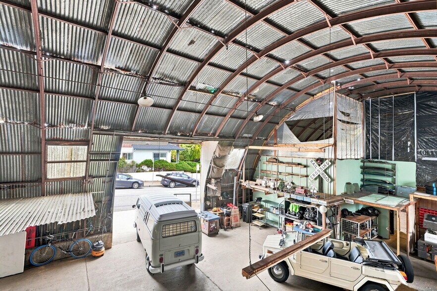 More Photos Of 119 Dewey St, Pacific Grove Auto Repair For Sale