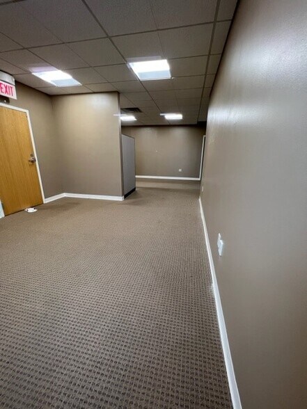 More Photos Of 112 Spencer St, Manchester Medical For Lease