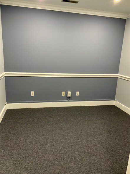 More Photos Of 6512 Six Forks Rd, Raleigh Medical For Sale