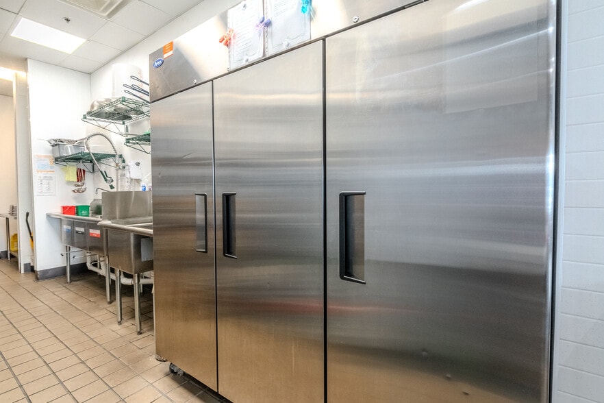 More Photos Of 1942 Atkinson Rd, Lawrenceville Freestanding For Sale