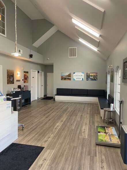 More Photos Of 11 West Pointe Blvd, Mauldin General Retail For Sale