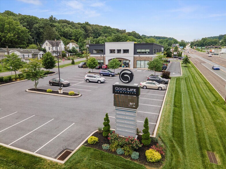 More Photos Of 2395 Lancaster Pike, Reading Coworking Space