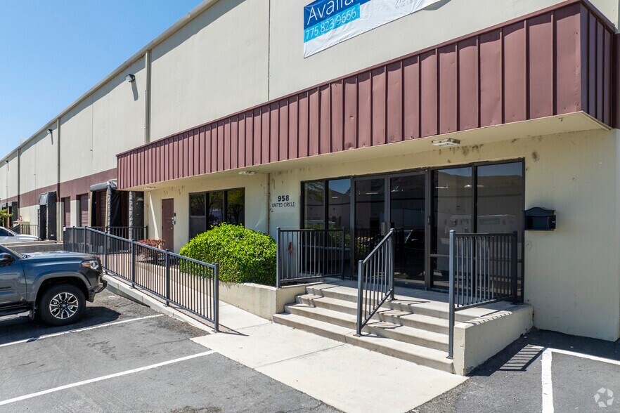 More Photos Of 958 United Cir, Sparks Warehouse For Lease