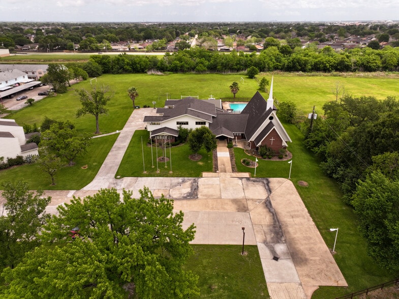 More Photos Of 4309 Young St, Pasadena Religious Facility For Sale
