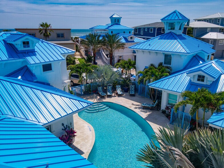 More Photos Of 2903 Hill St, New Smyrna Beach Hotel For Sale