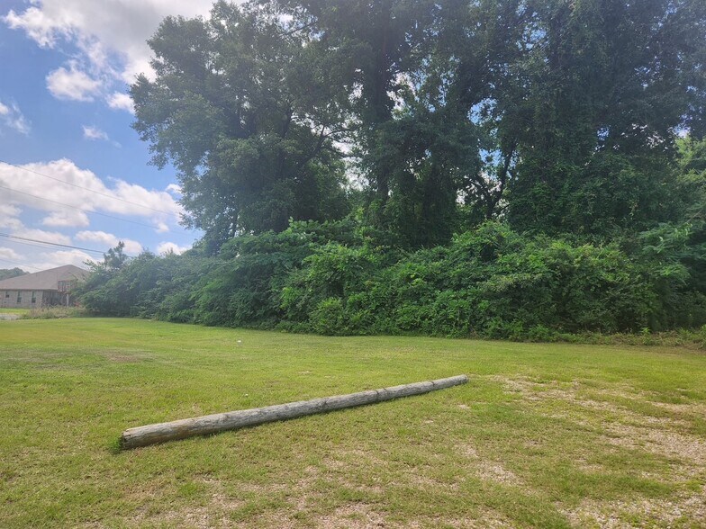More Photos Of 1126 E New Boston Rd, Nash Land For Sale