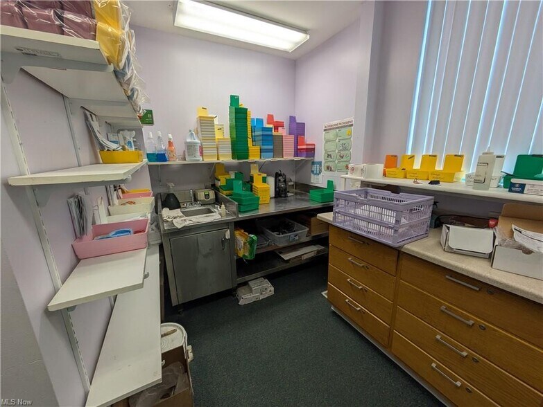 More Photos Of 211 Third St, Fairport Harbor Office For Sale