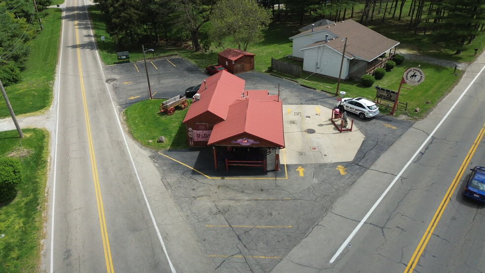 Primary Photo Of 17 OH-202, Troy Convenience Store For Sale