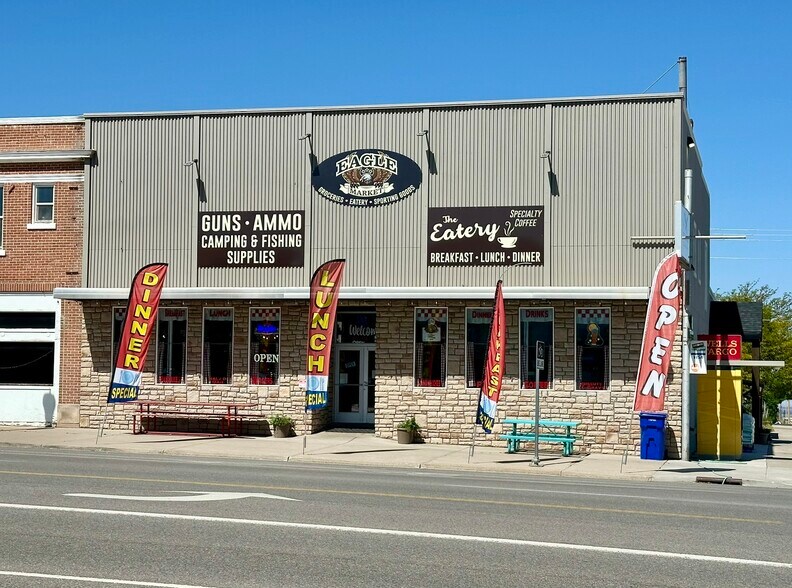 Primary Photo Of 10 S Main St, Fillmore Restaurant For Sale