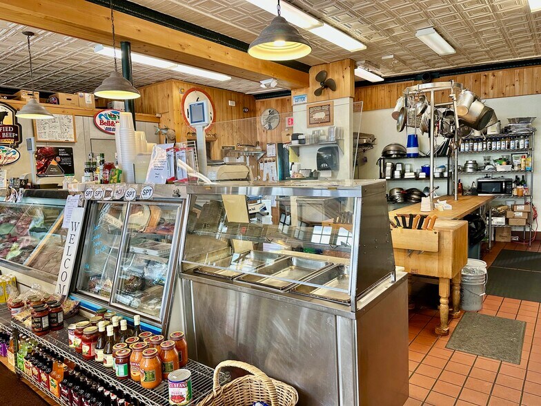 More Photos Of 325-329 Pequot Ave, Southport Storefront For Sale