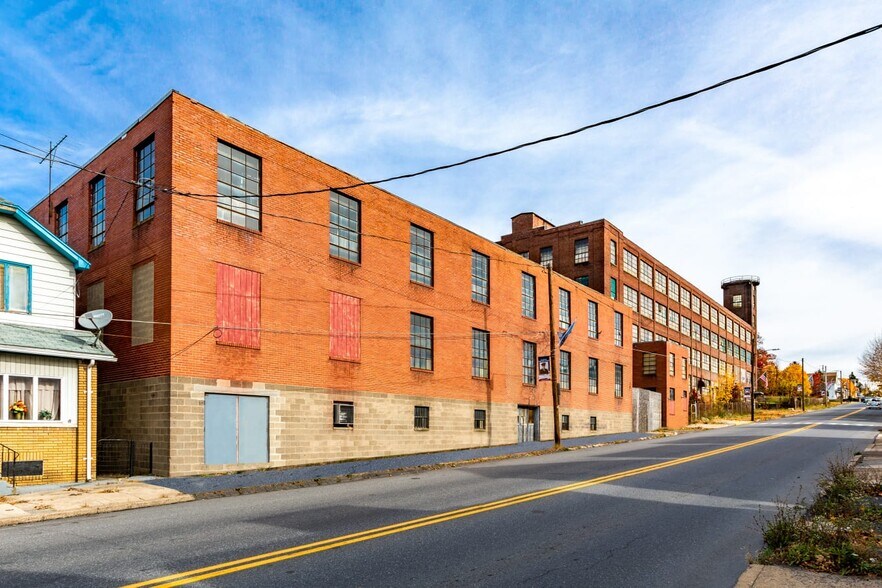 More Photos Of 1340-1400 Chestnut St, Kulpmont Manufacturing For Lease